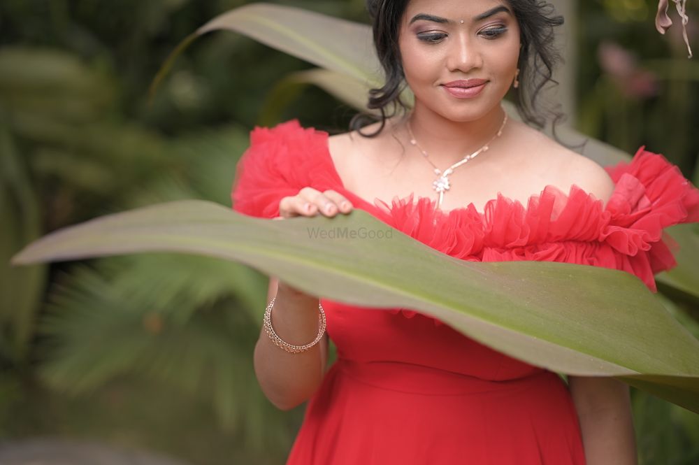 Photo From Kavya’s pre-wedding make up - By Akre Artistry