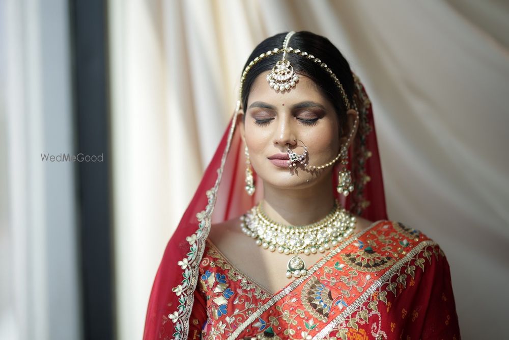 Photo From Bride Avani - By Riya Matta Makeup & Hair