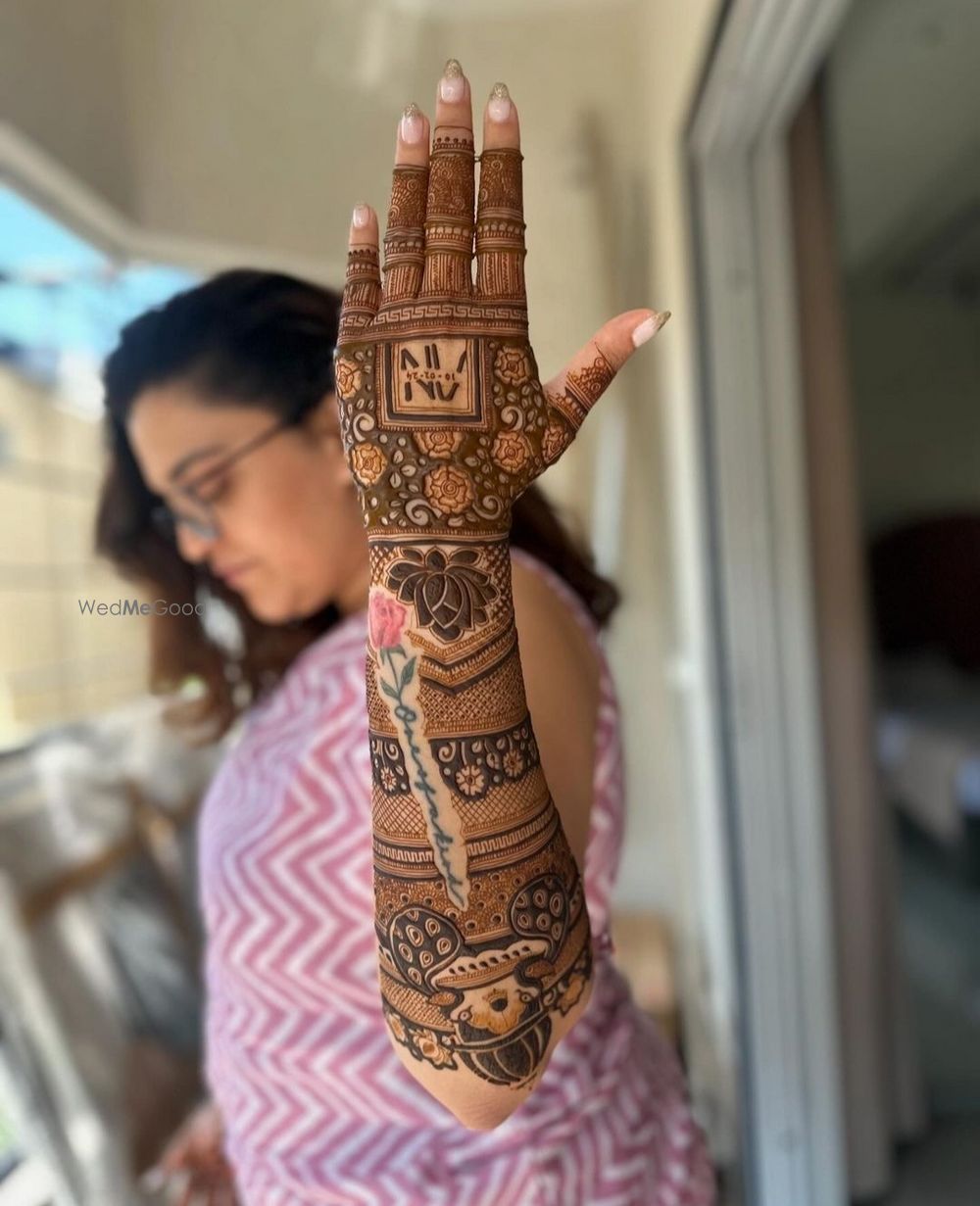 Photo From TRADITIONAL HENNA DESIGN - By Shah Mehandi Arts