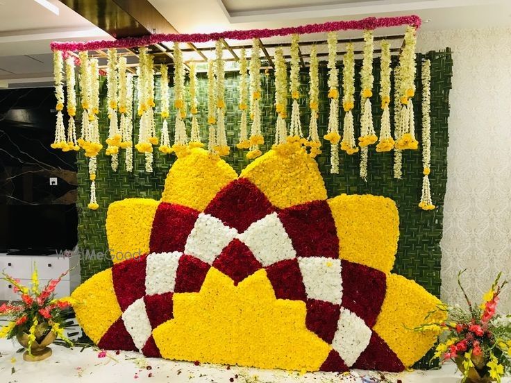 Photo From WEDDING DECOR STAGE - By Tahani Flowers India