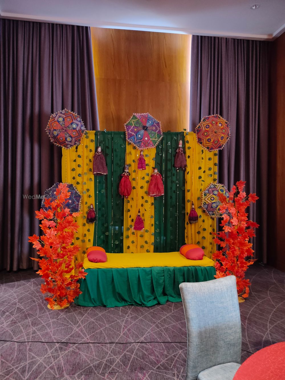 Photo From WEDDING DECOR STAGE - By Tahani Flowers India