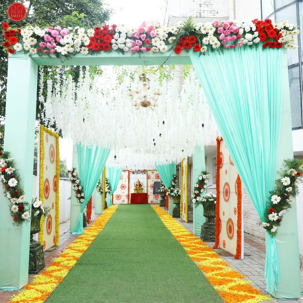 Photo From Wedding Entrance & Floral Swing - By Smile Events