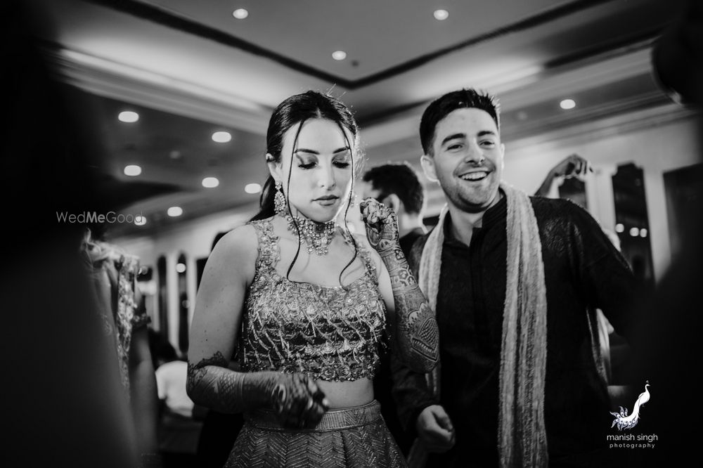 Photo From Aisling & Debasish - By Manish Singh Photography