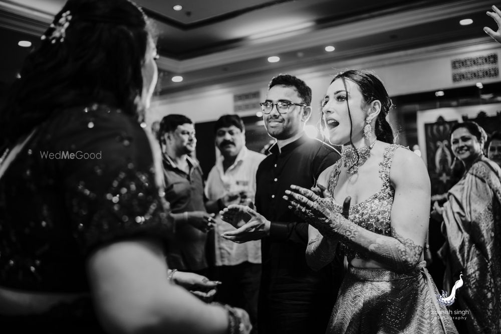 Photo From Aisling & Debasish - By Manish Singh Photography