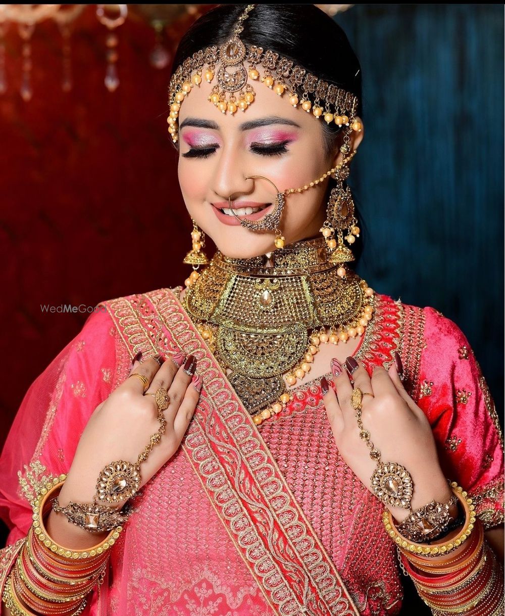 Photo From Bridal Makeup Look - By Contourz by Taruna Manchanda 