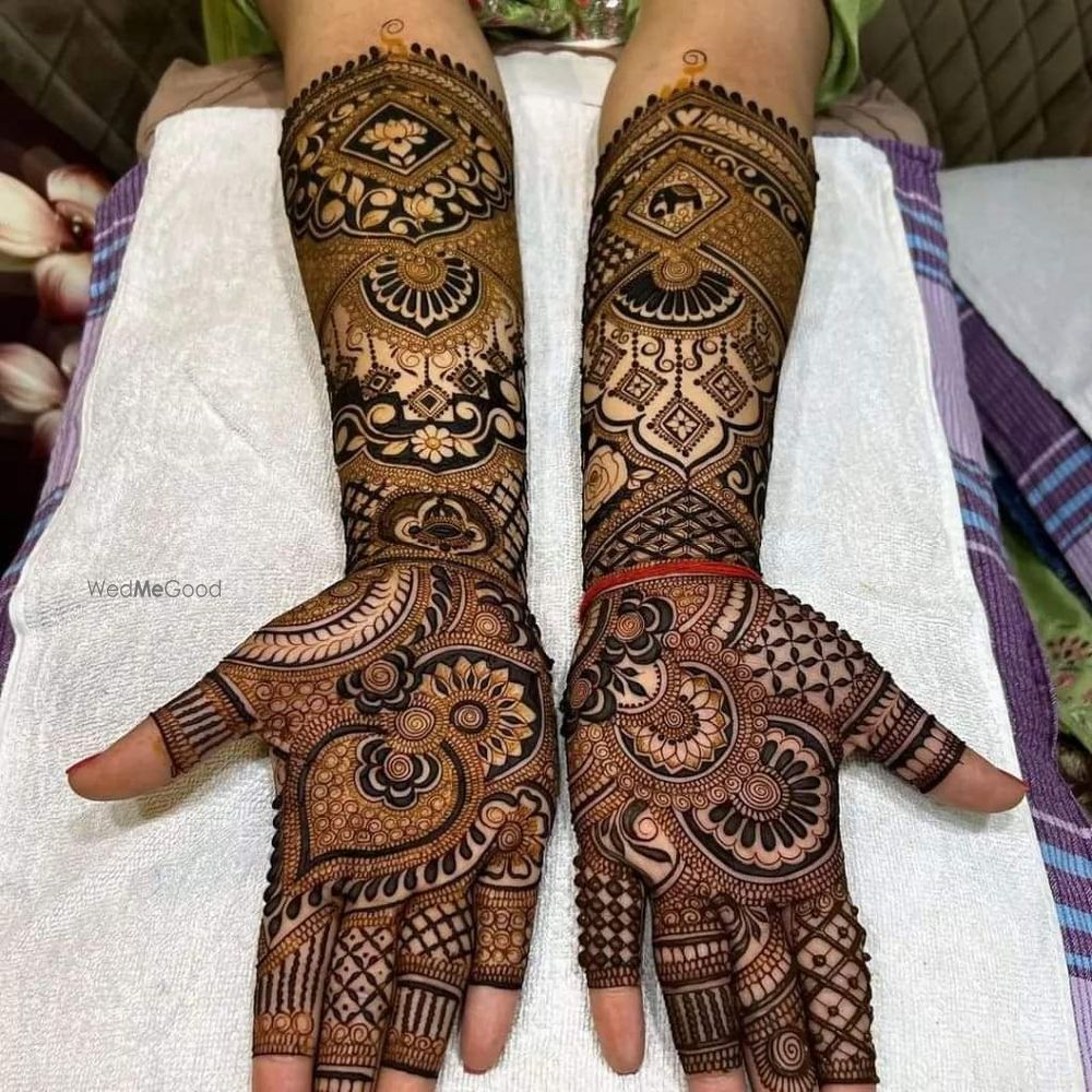 Photo From bridal design - By Bridal Mehendi Artist