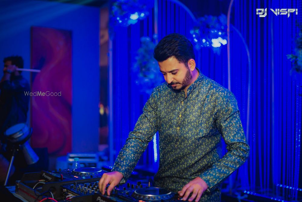 Photo From Sahil and Priya Sangeet at Corinthians Club with Live Jugalbandi - By DJ Vispi