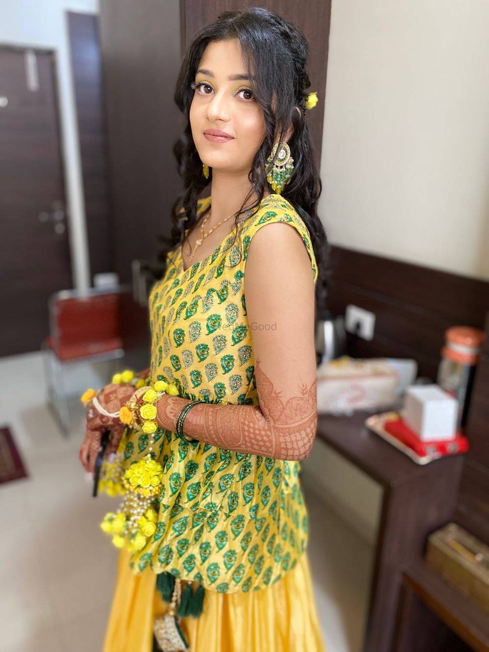 Photo From Haldi and Mehndi Makeups - By Sakshi Makeovers