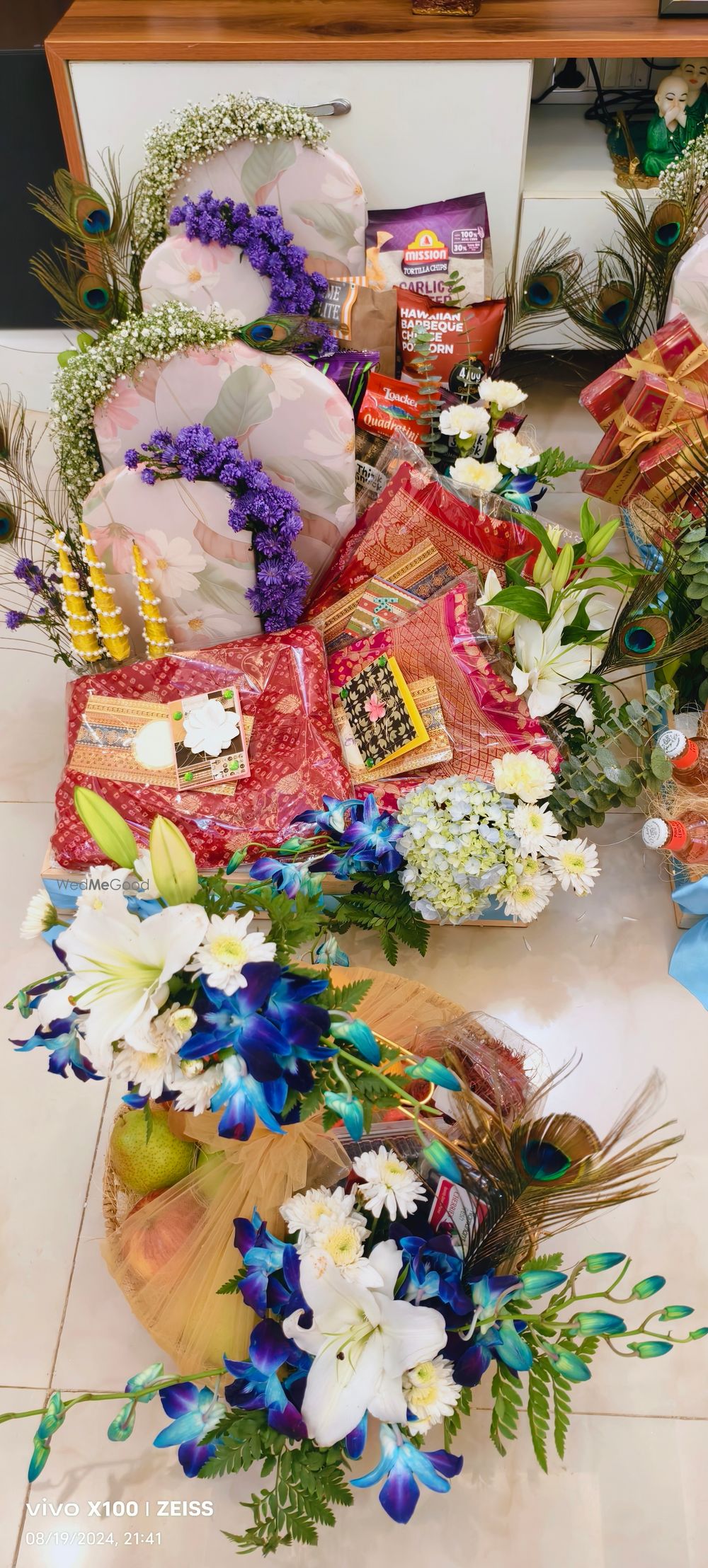 Photo From Fresh Flowers/Real Flowers Trousseau Packing !!! - By Glitterzz Creatio