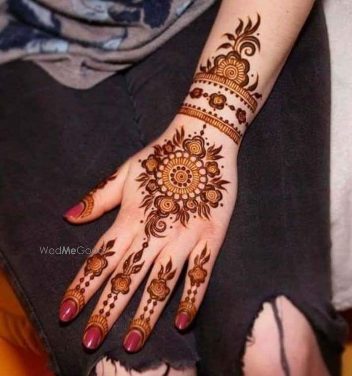 Photo From Family members Indian designed - By Gaurav Mehendi Artist