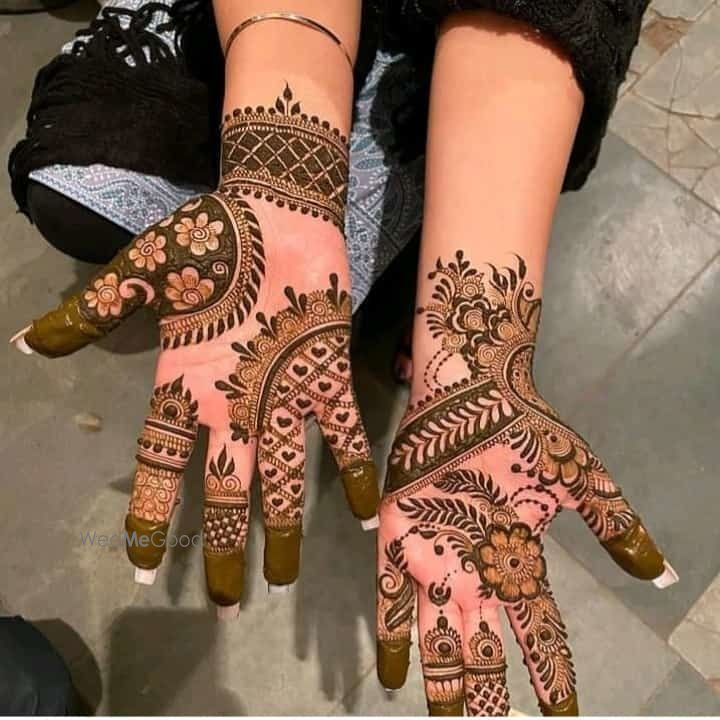 Photo From Family members Indian designed - By Gaurav Mehendi Artist