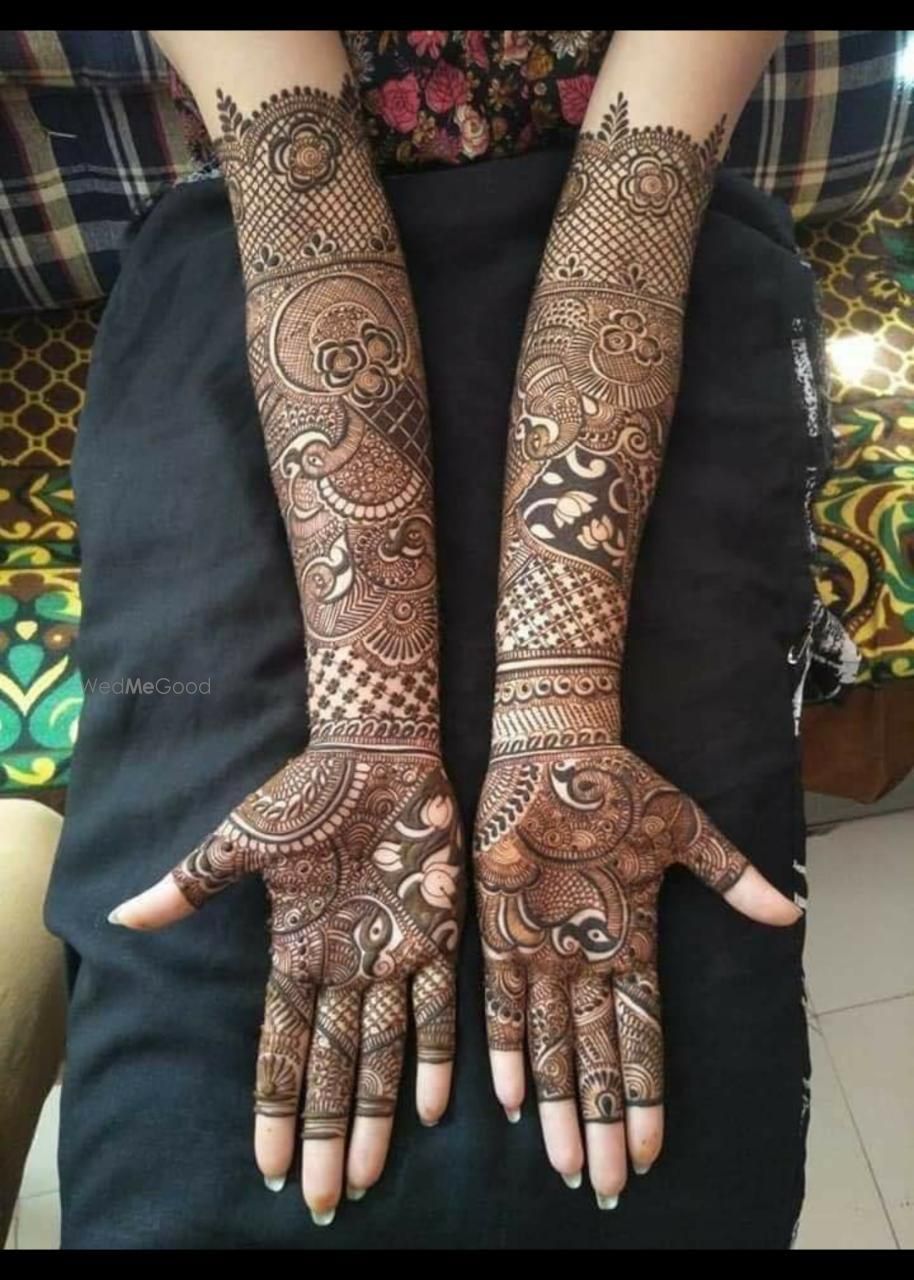 Photo From Family members Indian designed - By Gaurav Mehendi Artist