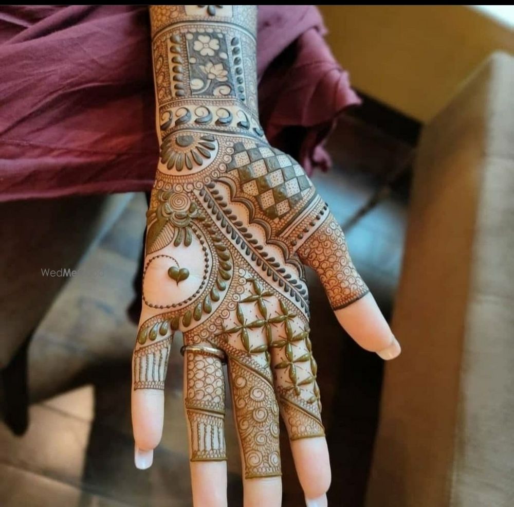 Photo From Guest basic design - By Gaurav Mehendi Artist