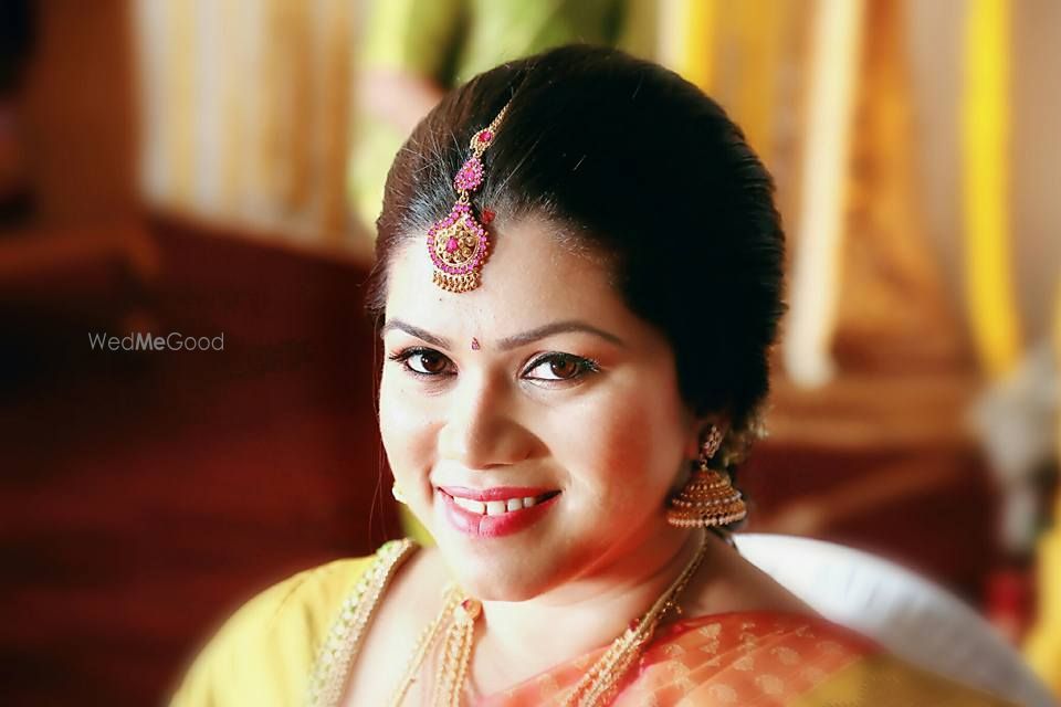 Photo From Akshata's Wedding and Reception - By Makeup and Hair by Aarati K