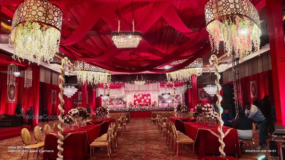 Photo From Traditional Maroon Theme Wedding - By Singhal Creations