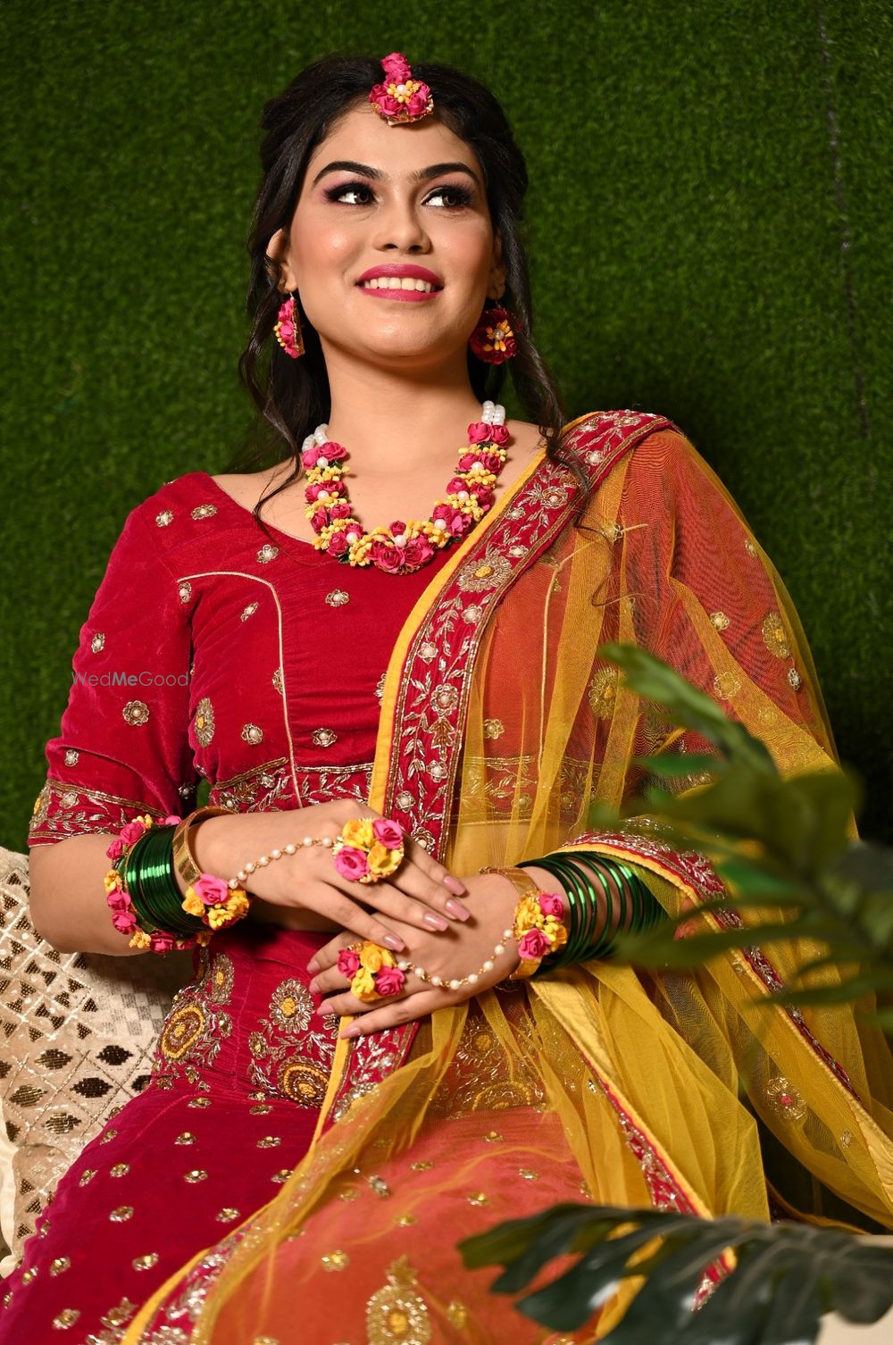 Photo From Haldi /Mehendi Makeup - By Divvyas Bridal Makeup Studio