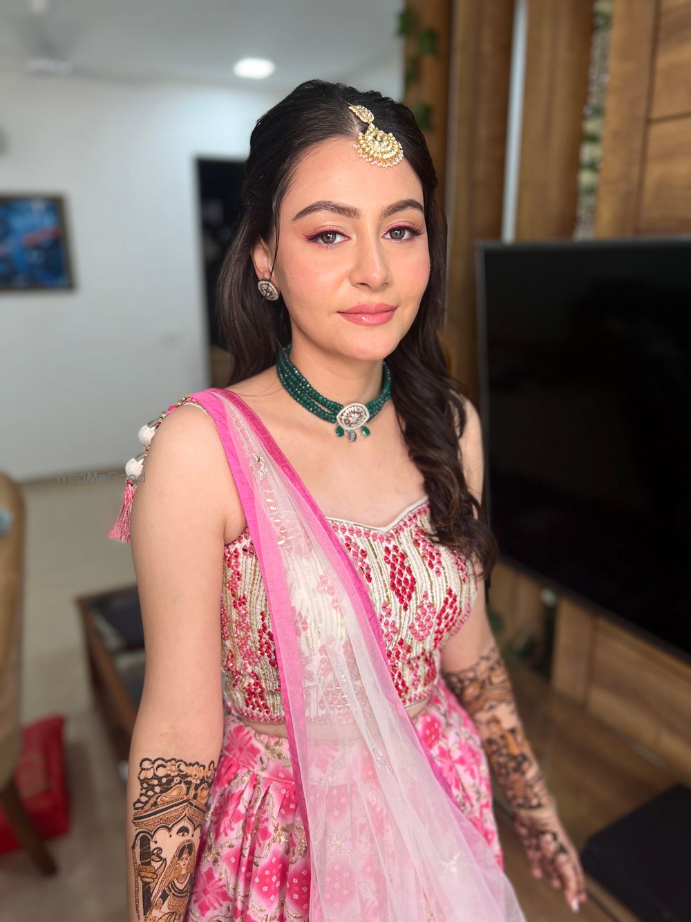 Photo From Somya - Look 1 - Mehendi - By Twinkle Mota Makeup Artist