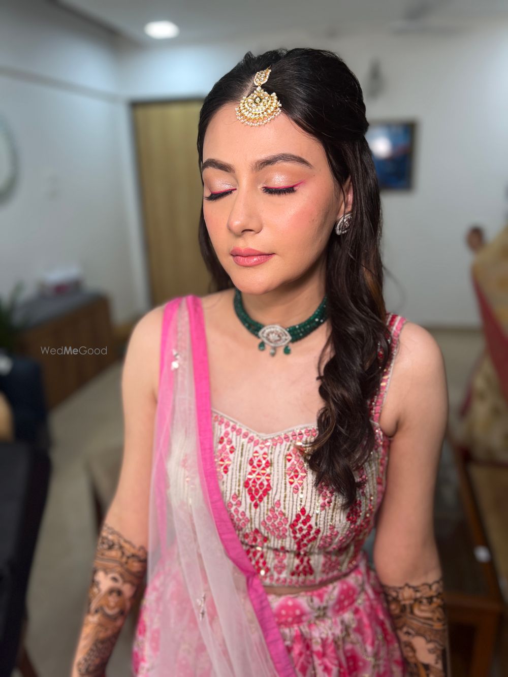 Photo From Somya - Look 1 - Mehendi - By Twinkle Mota Makeup Artist