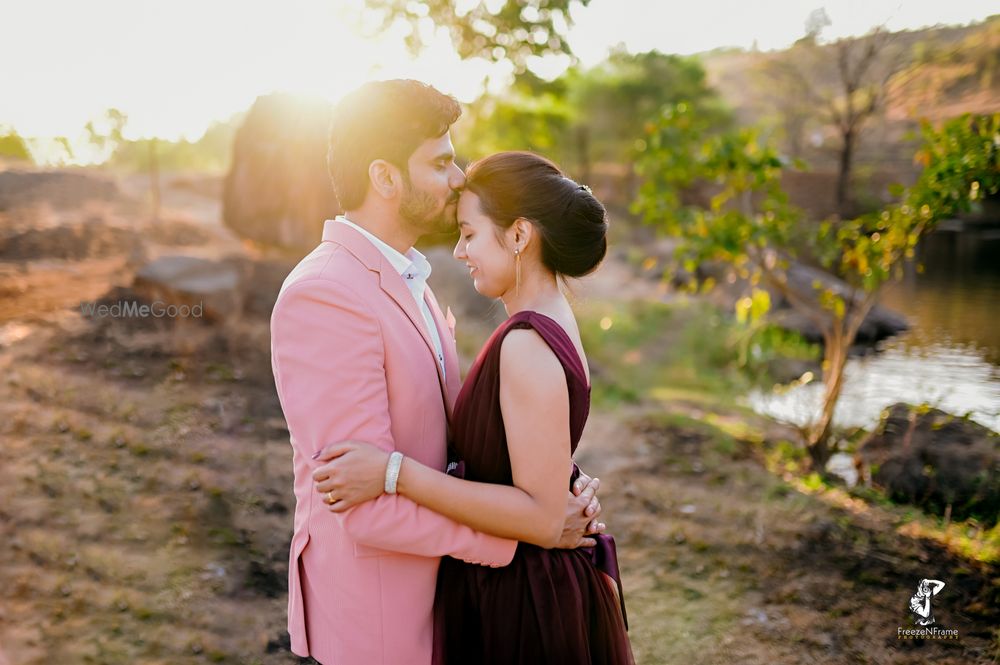 Photo From Sharad x Vinita Pre Wedding - By FreezeNFrame Photography