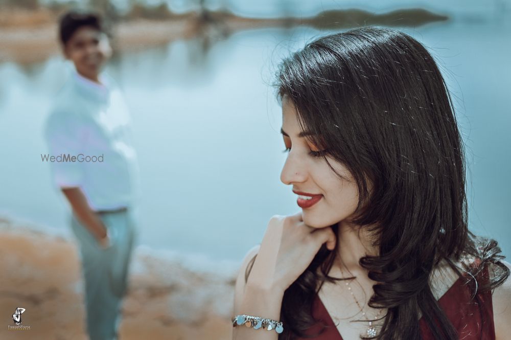 Photo From Akshay x Megha Pre Wedding - By FreezeNFrame Photography