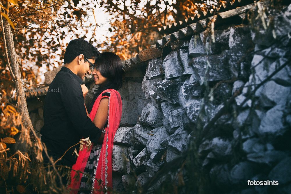 Photo From Couple Shoot - By Fotosaints