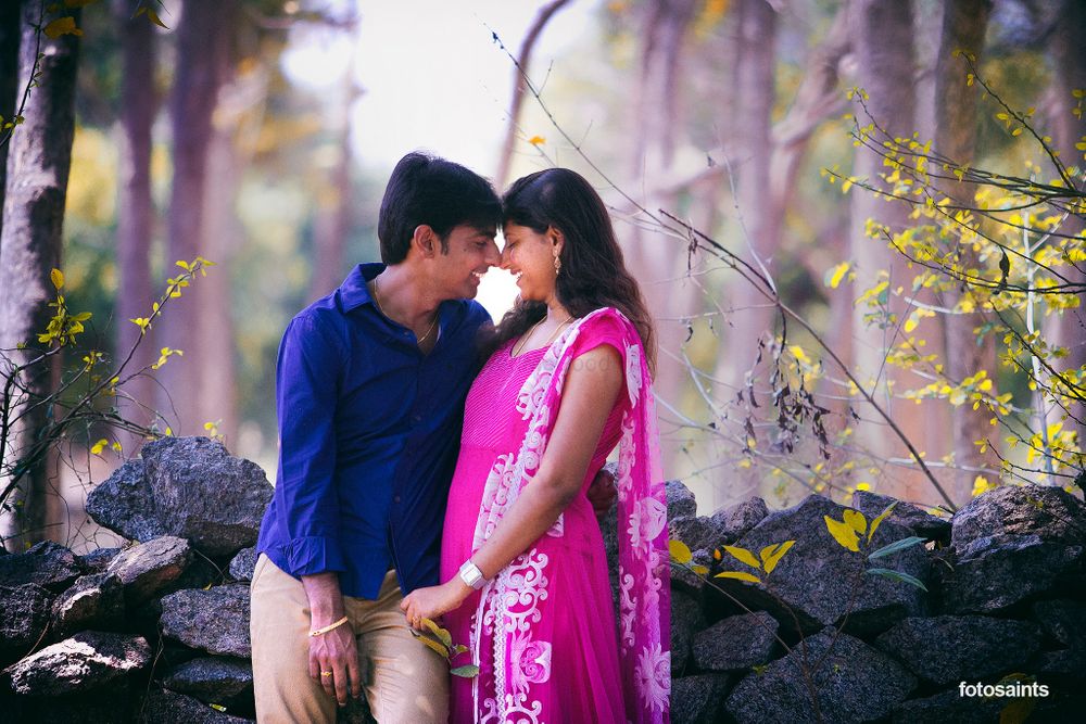 Photo From Couple Shoot - By Fotosaints