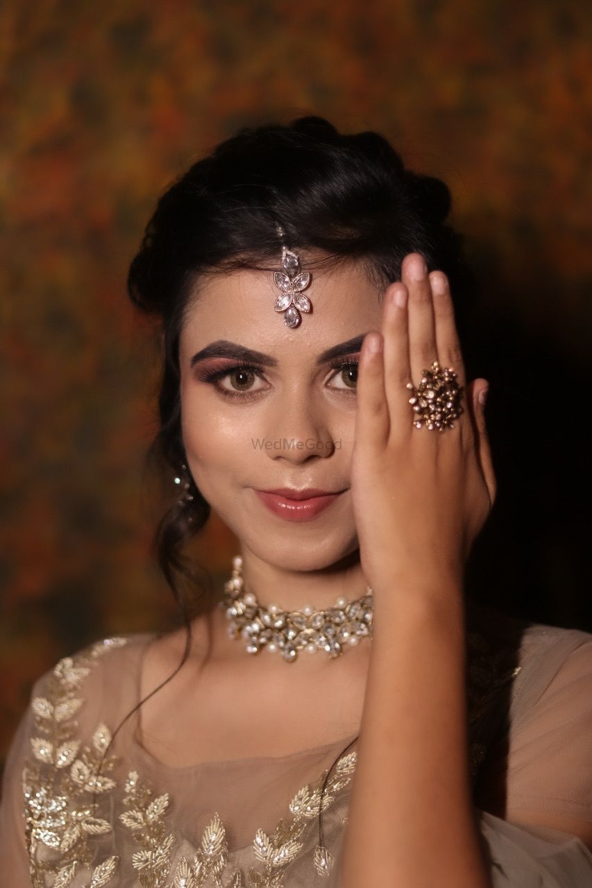 Photo From Engagement Look - By Makeup By Sanghmitra