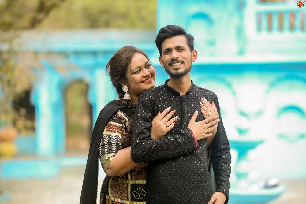 Photo From Vidhya & Kaushik Couple Photoshoot Honeybook Studio Palghar - By Arrow Multimedia