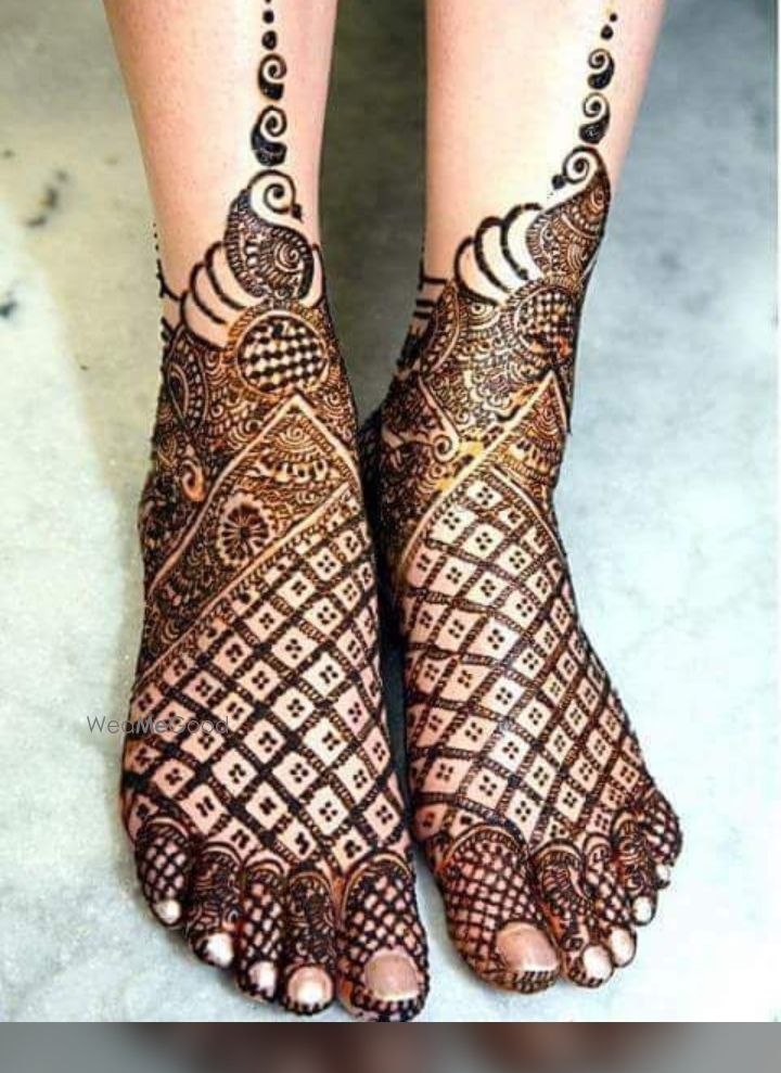 Photo From Legs Designs - By Rohit Mehandi Art