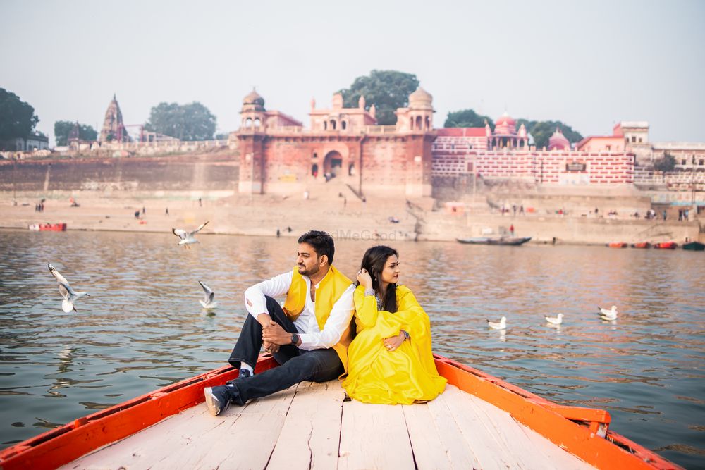 Photo From Varanasi Pre-Wedding - By VsnapU