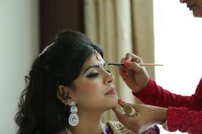 Photo From Bridal Makeup - By Monz Bridal Lounge