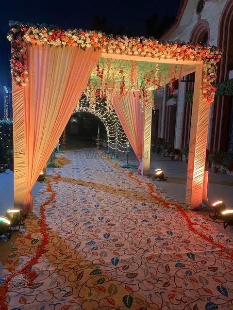 Photo From Entrance/Pathway - By Decent Decorator