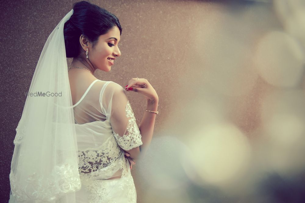 Photo From Elizabeth + Jerome - By Sajna Sivan Photography