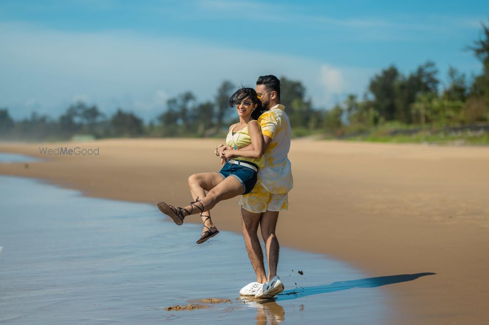 Photo From Priyanka & Soumil Pre wedding - By Ollar Studios