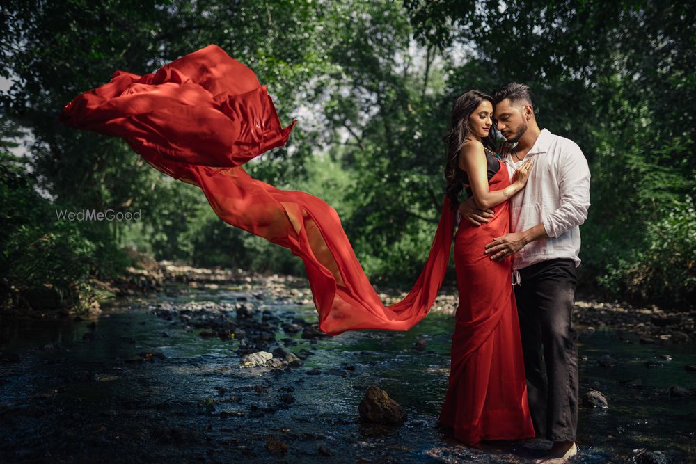 Photo From Priyanka & Soumil Pre wedding - By Ollar Studios