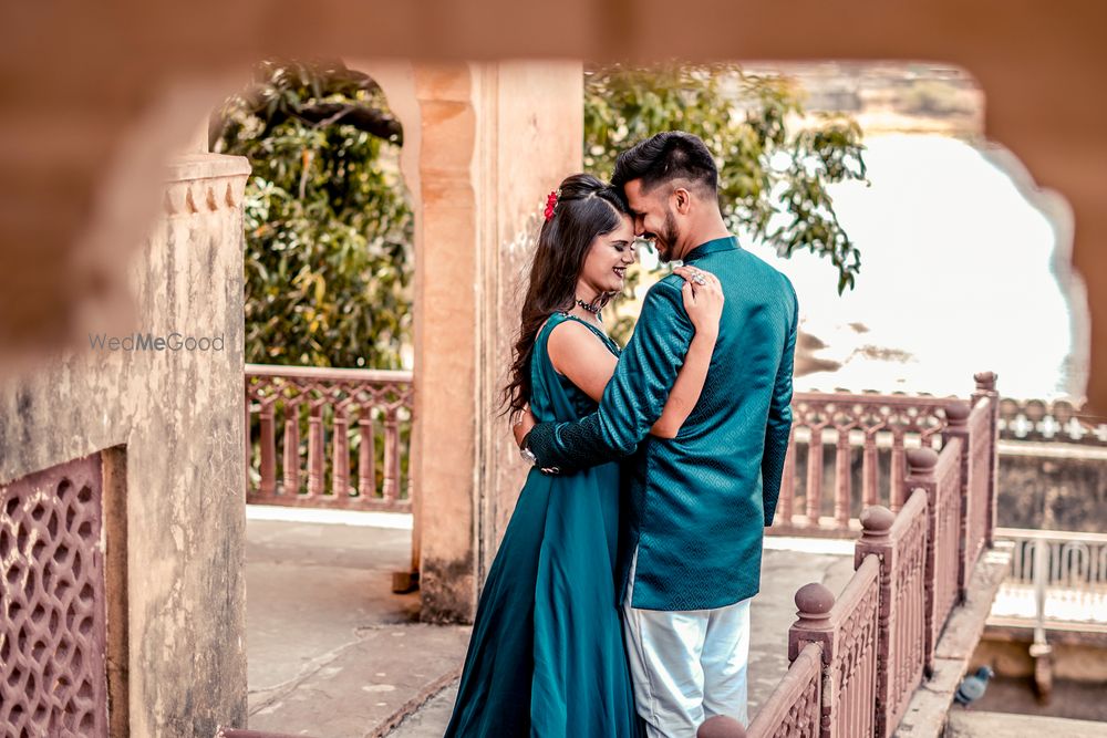 Photo From Pre-wedding - By Bhupesh Rohira Photography