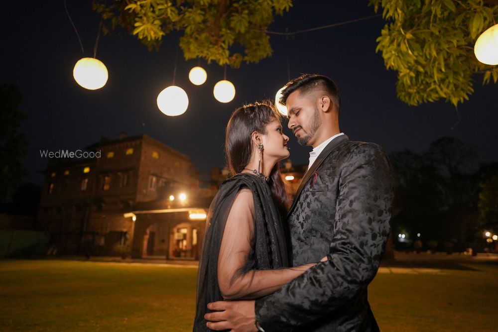 Photo From Pre-wedding - By Bhupesh Rohira Photography