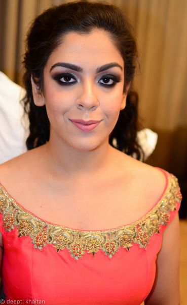 Photo From Arushi's Engagement Makeup - By Deepti Khaitan Makeup