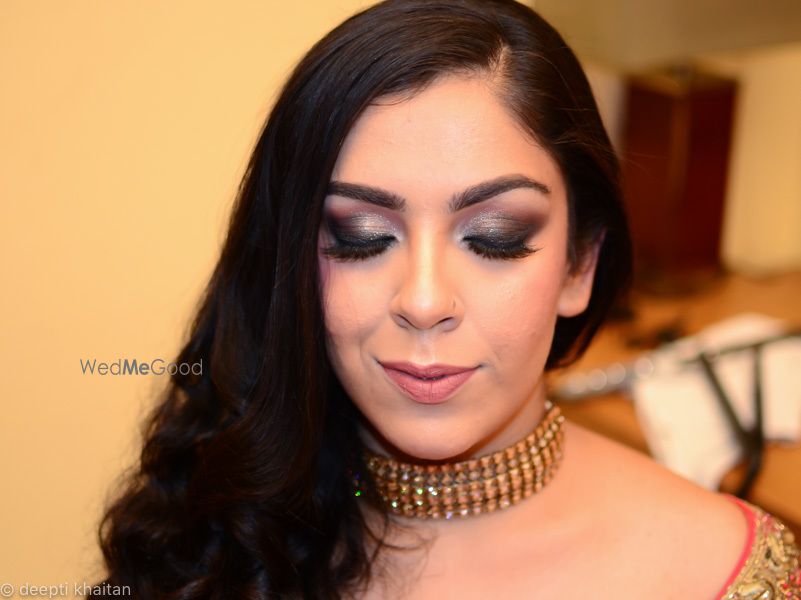 Photo From Arushi's Engagement Makeup - By Deepti Khaitan Makeup