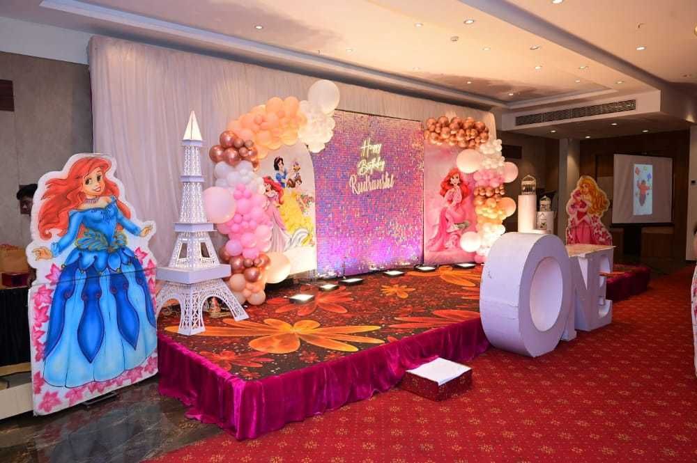 Photo From Birthday party Decorations - By Vrundavani Decoraters 