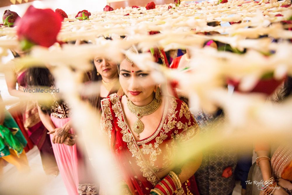 Photo From Bride's Entry - By The Right Click