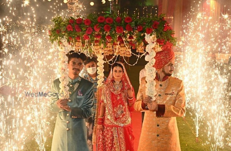 Photo From Grand Bride entry - By Decor by Aditya