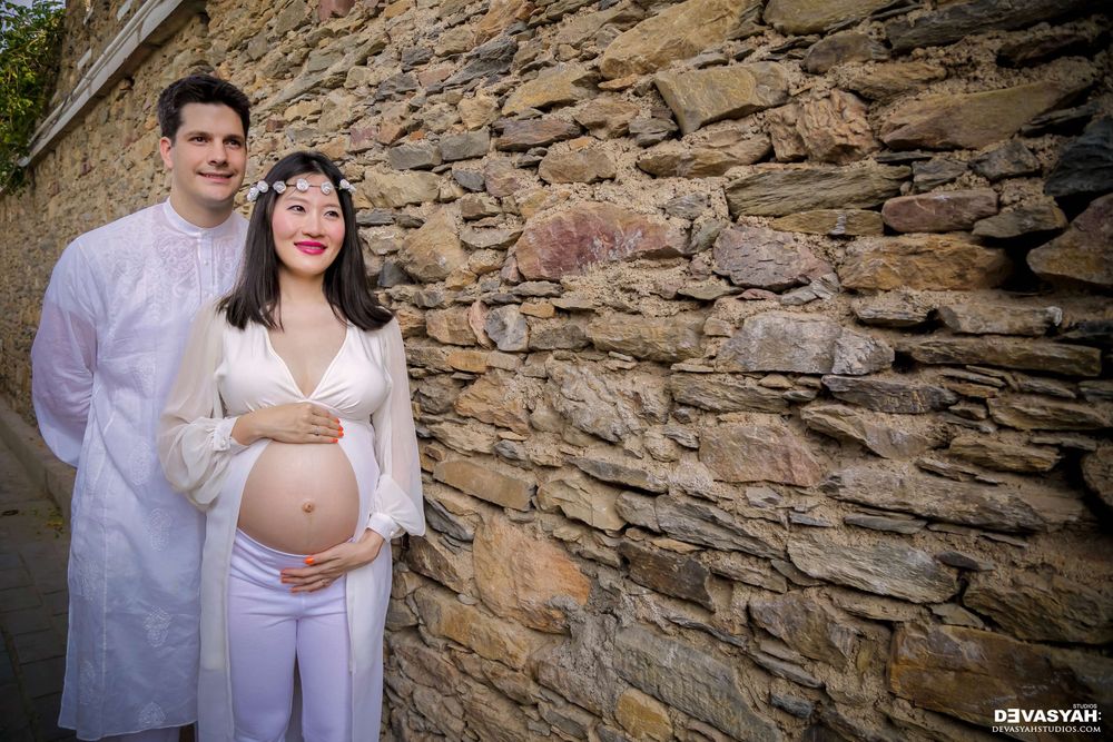 Photo From Amy and Tim Maternity shoot - By Devasyah Studios