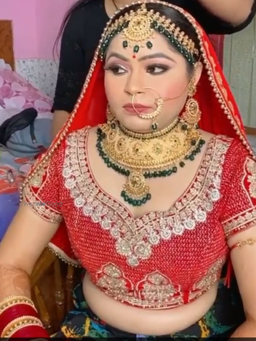 Photo From Sujata Wedding Makeup - By Vani Pandey