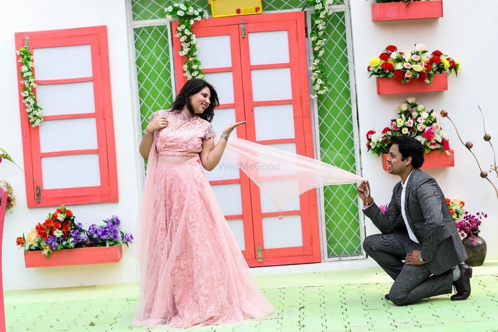 Photo From Pre-Wedding: Prashant & Arunima - By The Wedding Capturers