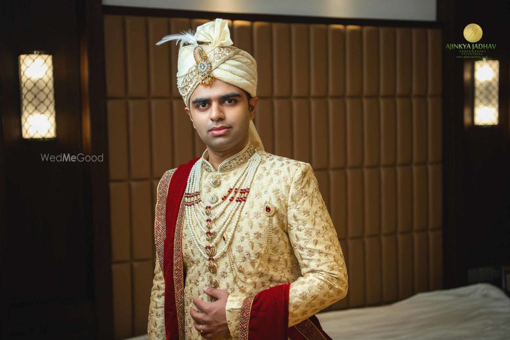 Photo From Bride Groom Getting Ready Shots - By Ajinkya Jadhav Photography