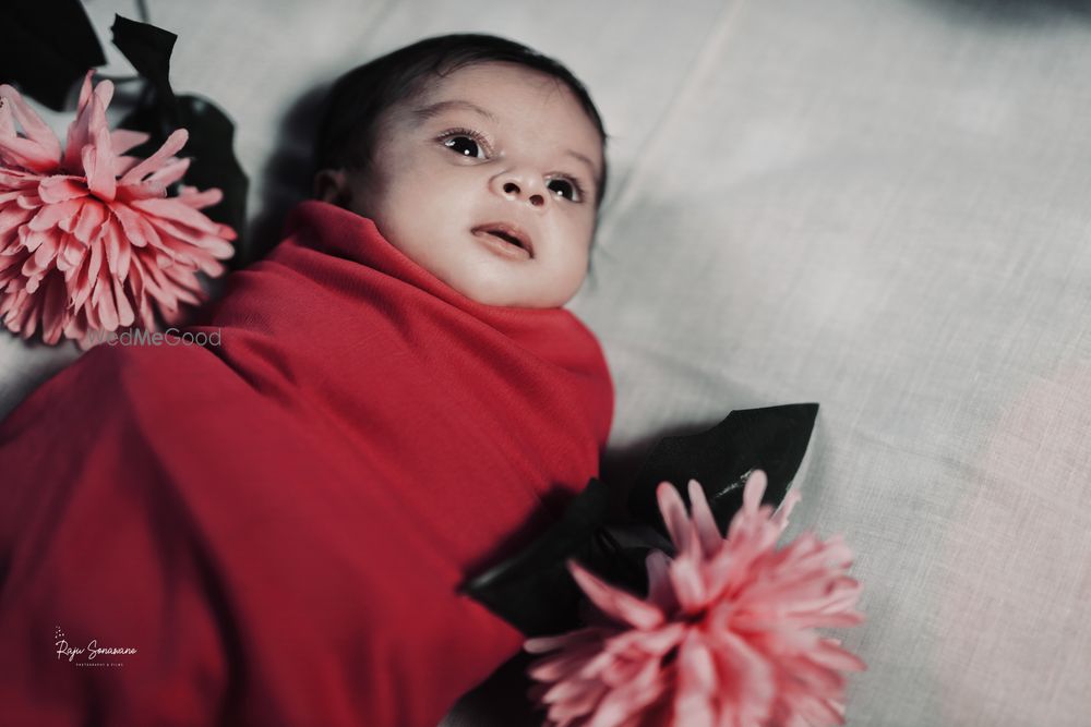 Photo From New Born - By Raju Sonawane Photography & Film