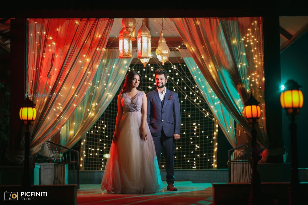 Photo From Ashish & Mahima - Pre Wedding - By Picfiniti Studios