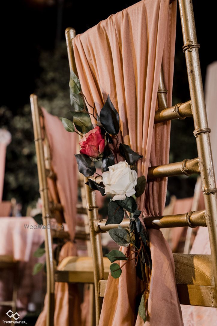 Photo From SEATING ARRANGEMENT - By Weddings Flowers Decor India