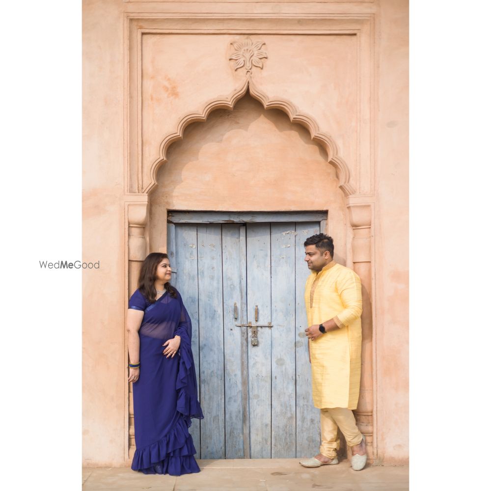 Photo From Tanmay X Dollysha Pre_Wedding - By Santosh Awasthi Photography